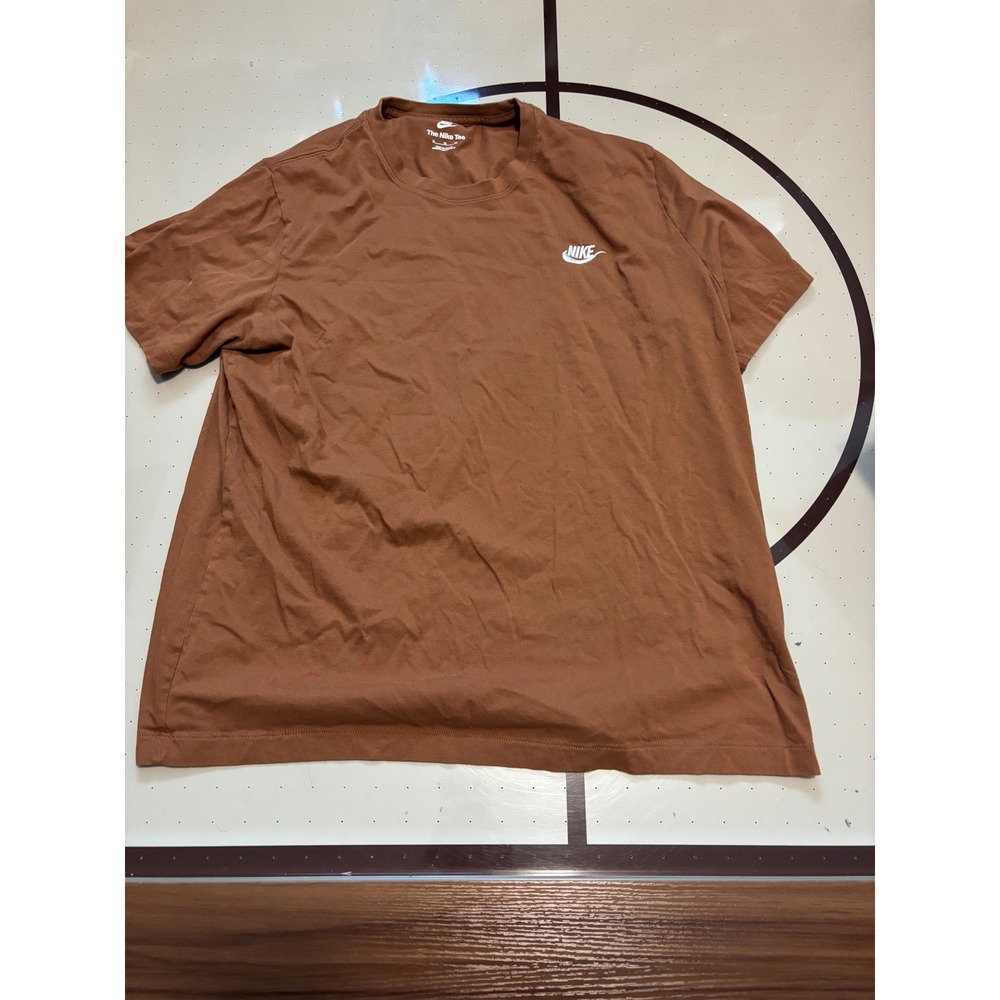 1271 Nike The Nike Tee Mens XL Brown Short Sleeve Futura Logo Crew Neck T-Shirt